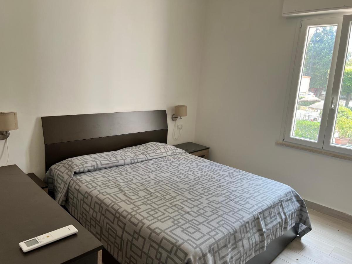 I Lecci Villa Livorno Eksteriør billede