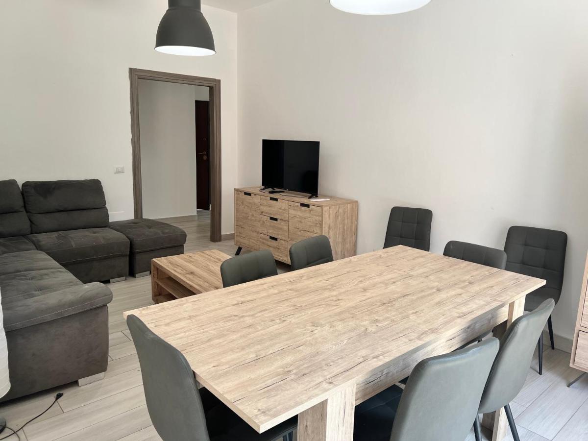 I Lecci Villa Livorno Eksteriør billede