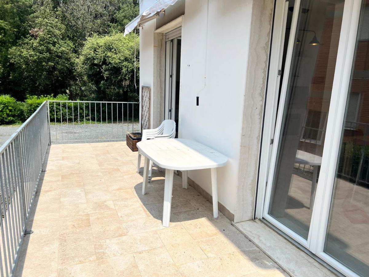 I Lecci Villa Livorno Eksteriør billede