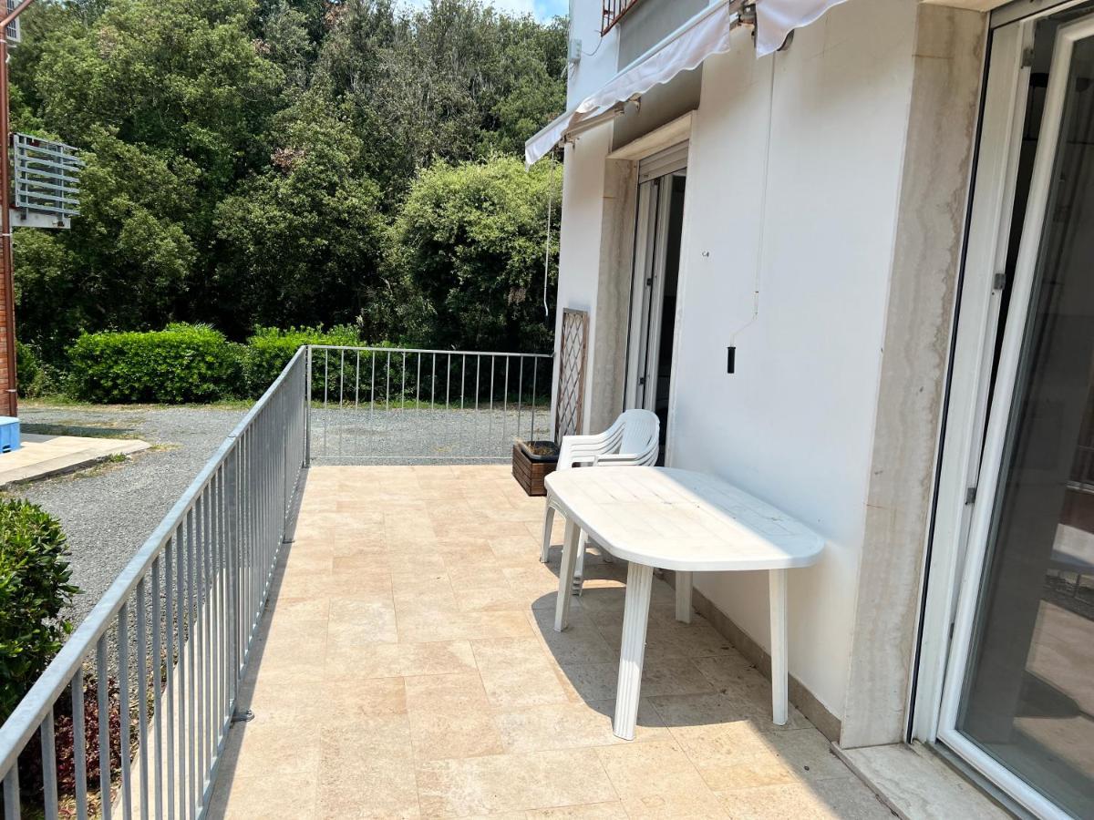 I Lecci Villa Livorno Eksteriør billede